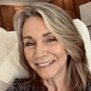 Meet your Posher, Lynn m